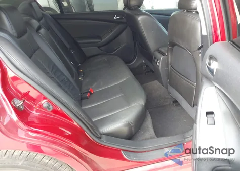 2009 Nissan Altima 2.5 S z USA, uszkodzony, nr VIN 1N4AL21EX9N548370